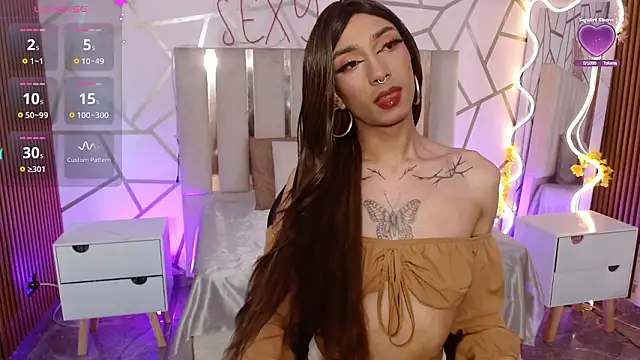 CYRUS_TAY: απευθείας συνομιλία ΧΧΧ