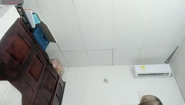 barbie_ds Chat XXX in diretta