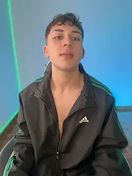 oliver_kyy Webcam-Show