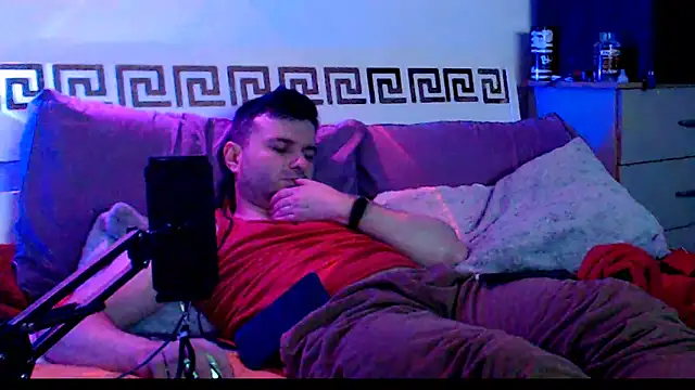 iuligruia69 在線直播表演