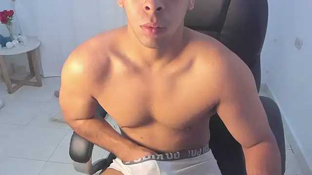 shooting_wilson's Live XXX Chat