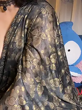 Squirt_Queen_X Adlı Modelin Canlı XXX Sohbeti