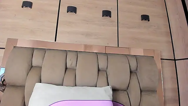 แชท XXX สดของ karol_lewiss