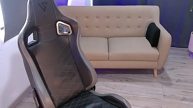 Liam_V's Live XXX Chat