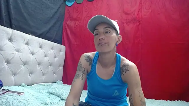 anyu1306 Chat XXX in diretta