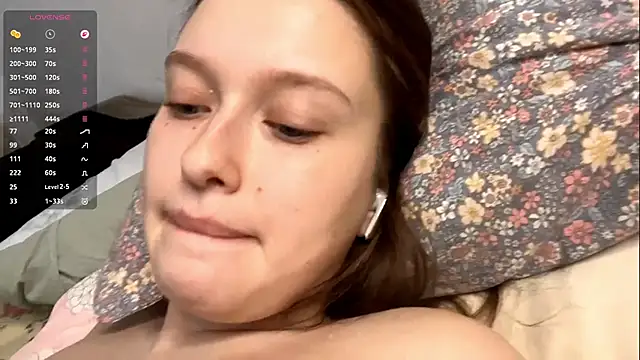 Živý XXX chat LoryMusetti