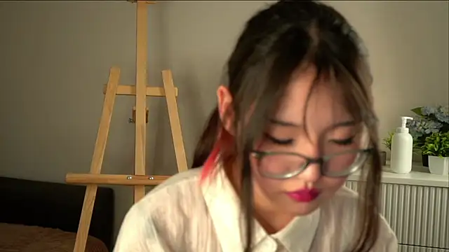 NelleMihalko élő XXX-chatje