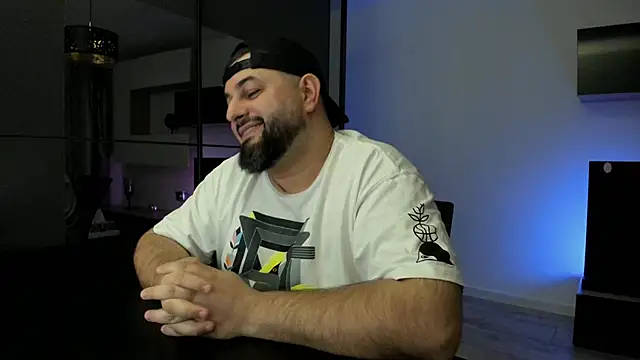 DravenPeak Live XXX-chat