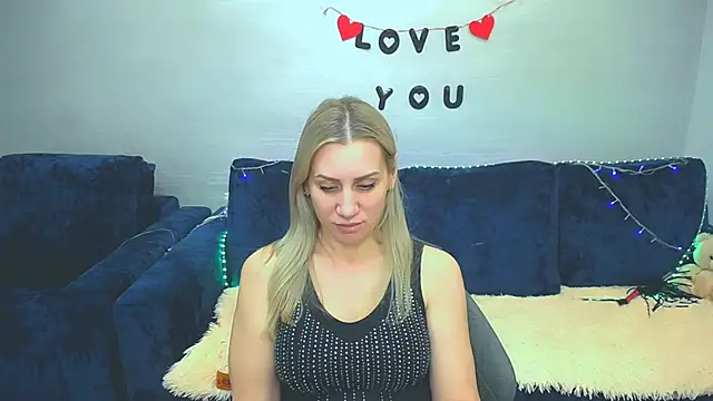 Вебкам-шоу Polina-Ray