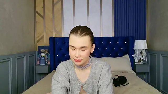 Hana_Watt: онлайн-секс-чат