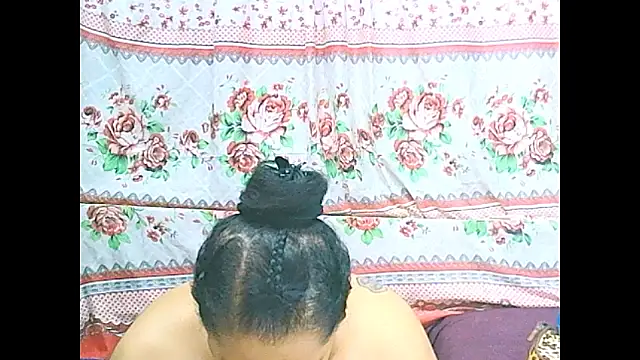 Chat XXX en directo de matureindian