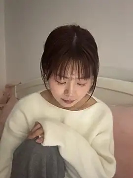 Nana-3 在線直播表演