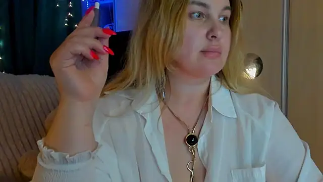 Chat XXX en directo de CoraSwon