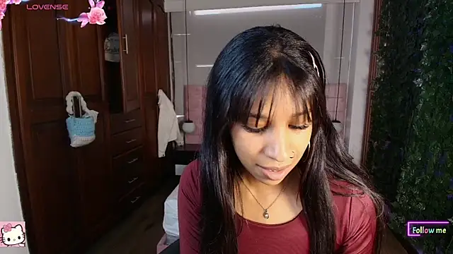 ShayMilleer Chat XXX in diretta