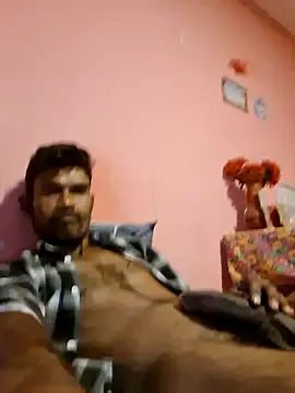 GuyAloneLk's Webcam Show