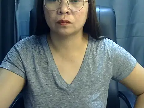 LiL_Annexx: вебкам-шоу