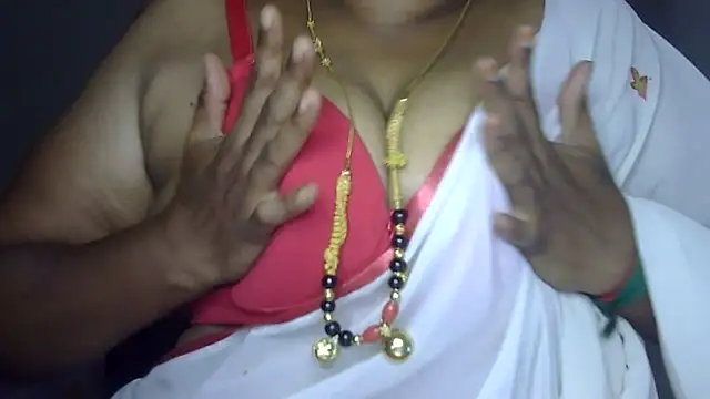 Živý XXX chat Nithya_forever