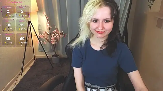 Chat +18 de LinaVeritas ao vivo