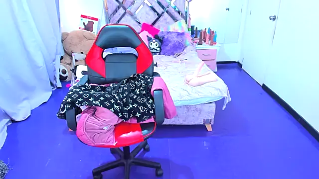 Luna_Analya live XXX chat