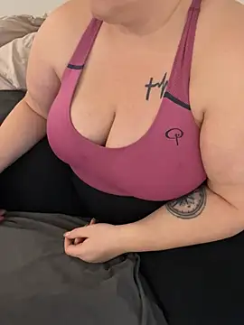 sweeti_Em Webcamshow