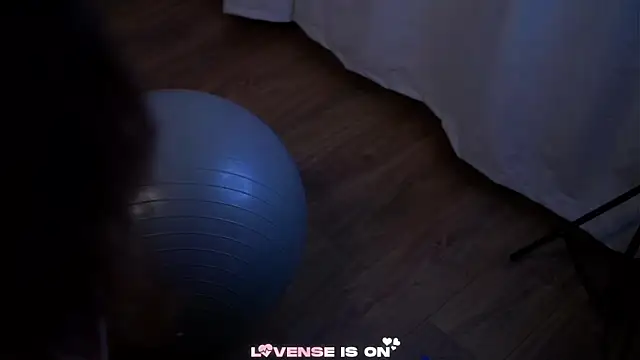 Chat +18 de TemikaAltvater ao vivo