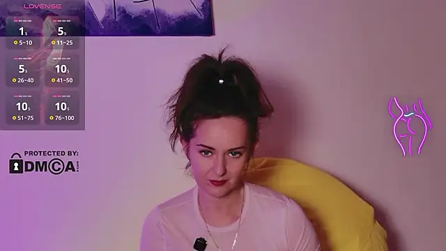 Witch_in_Velvet Adlı Modelin Canlı XXX Sohbeti