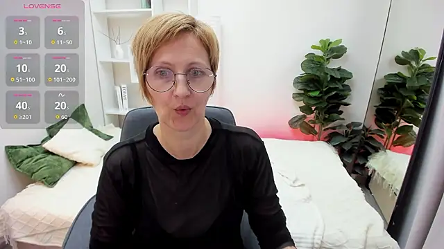 Chat XXX en directo de Paris_Cherry