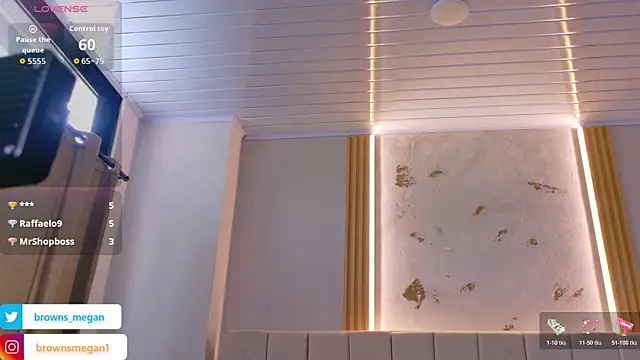 Megan_browns1's Live XXX Chat