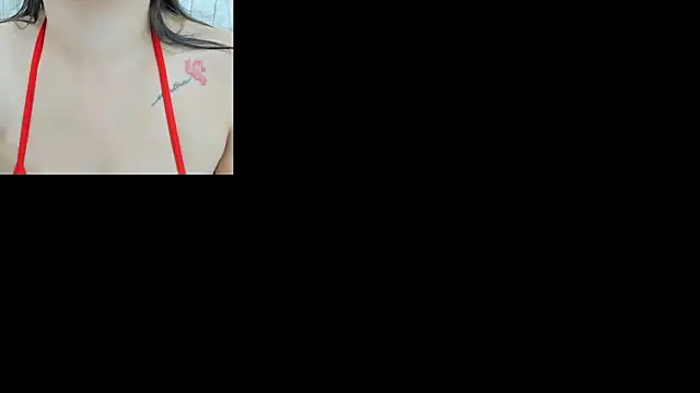 Онлайн чат XXX thamiina_