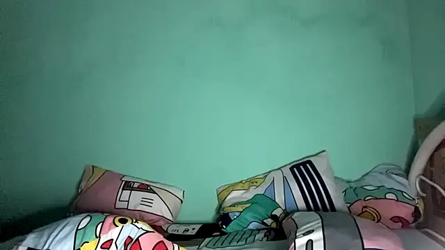 urhottie_lottie Pertunjukan Webcam