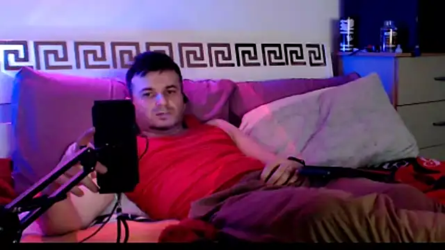 iuligruia69 在線直播表演