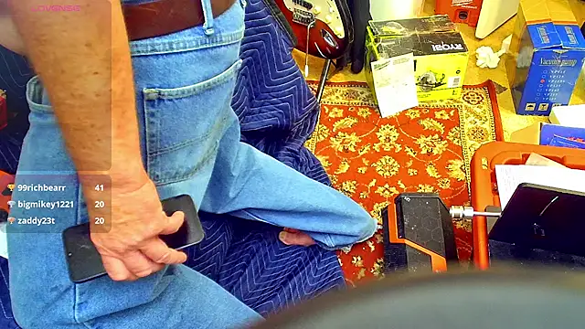 DoMeDoggyNow 即時 XXX 聊天