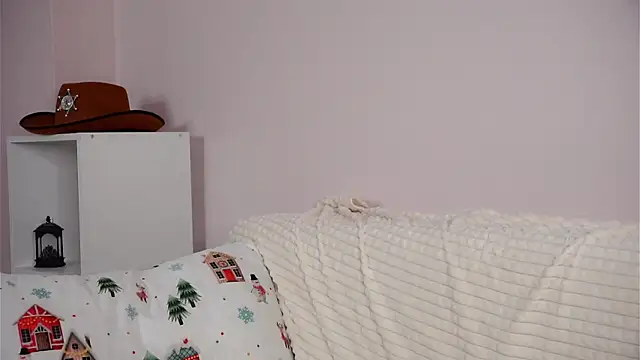 SunnivaCovil Live XXX Chat