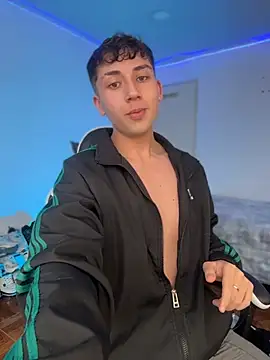 oliver_kyy Pertunjukan Webcam