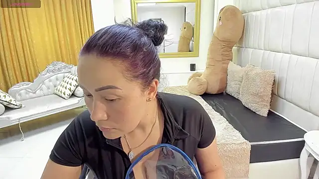 gaby_trent's Live XXX Chat