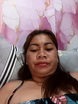 SweetChubbyMommy_02 élő XXX-chatje