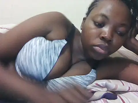 Sexxy_blush1's Webcam Show