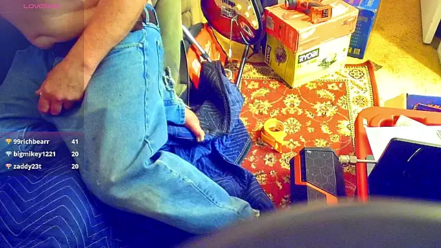 DoMeDoggyNow – Live XXX-chat