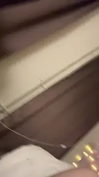 EmiSparks Chat XXX live