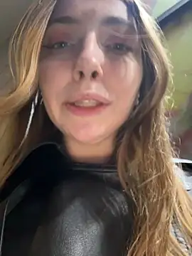 Sunny___Bunny Chat XXX live