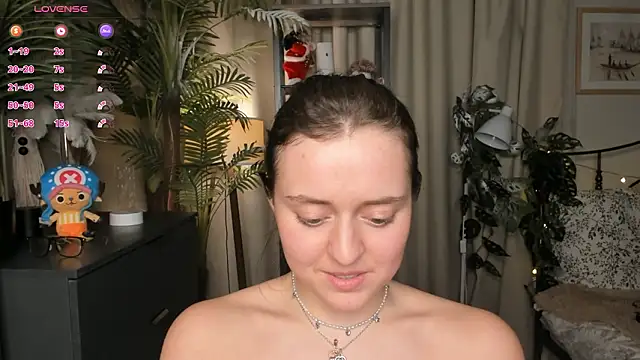 Chat +18 de ThelmaJusto ao vivo