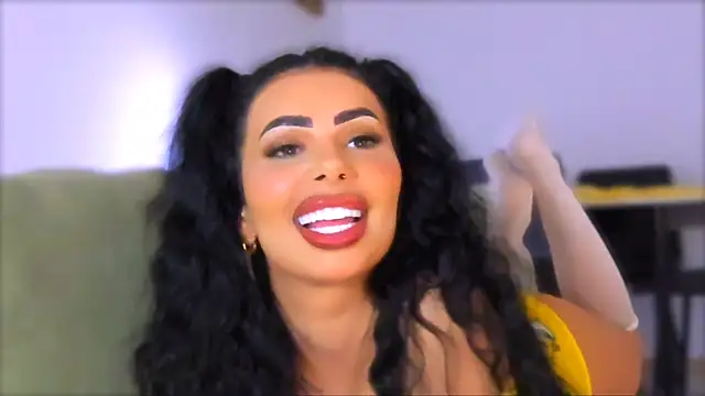 Moonamourのウェブカメラショー