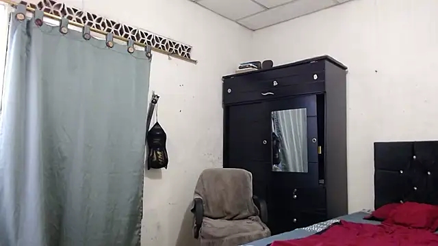 دردشة suckmydickbitch97 الجنسية المباشرة