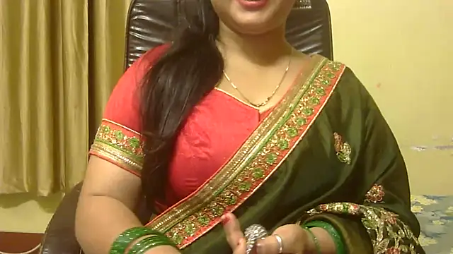 PUCHEJAANのライブXXXチャット