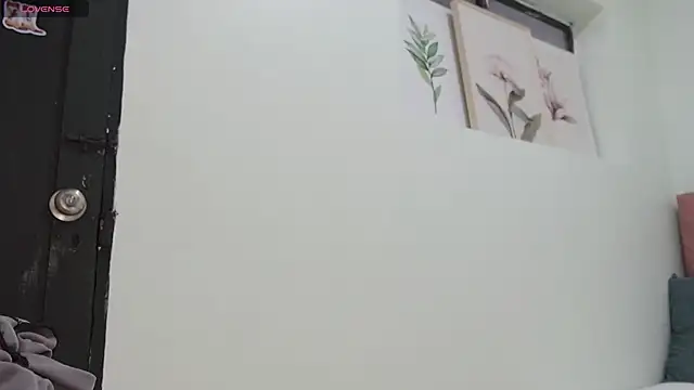 sophia_hadid Live XXX-chat