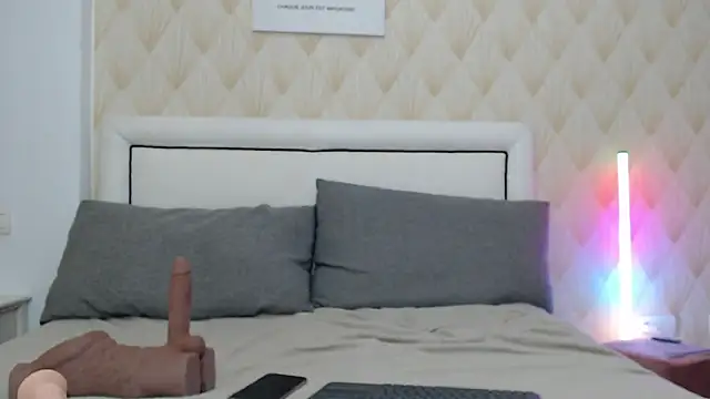 redheadxxl Adlı Modelin Canlı XXX Sohbeti