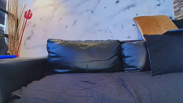 Max_HornyeのライブXXXチャット