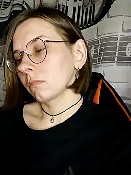 Živý XXX chat Aashikalaa