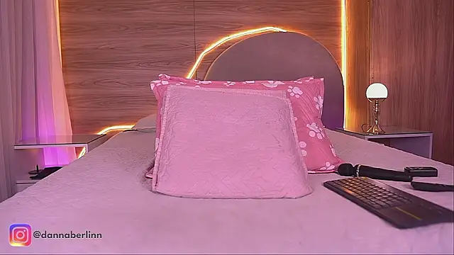 danna_berlin_: онлайн-секс-чат