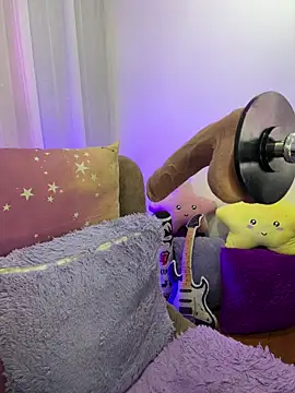 Chat +18 de _antonella_dreamss ao vivo